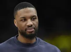 hth_包含波士顿凯尔特人NBA战胜密尔沃基雄鹿塔图姆三分锁定的词条